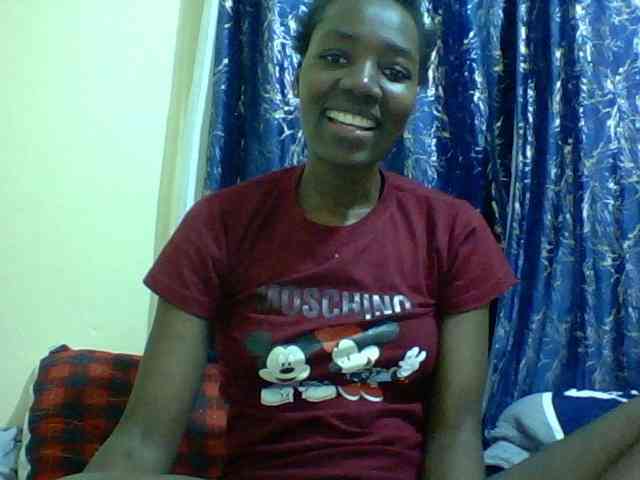 Sweetebonny webcam