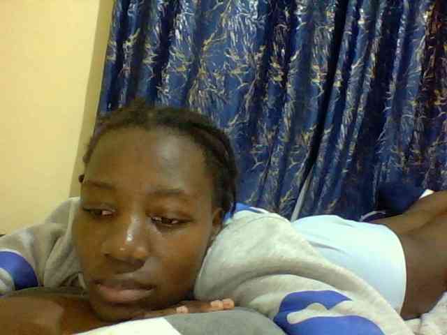 Sweetebonny webcam
