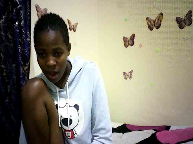 Sweetebonny webcam