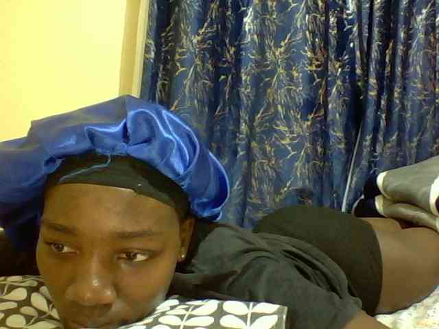 Sweetebonny webcam