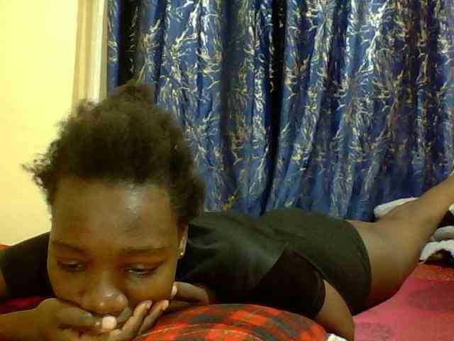 Sweetebonny webcam
