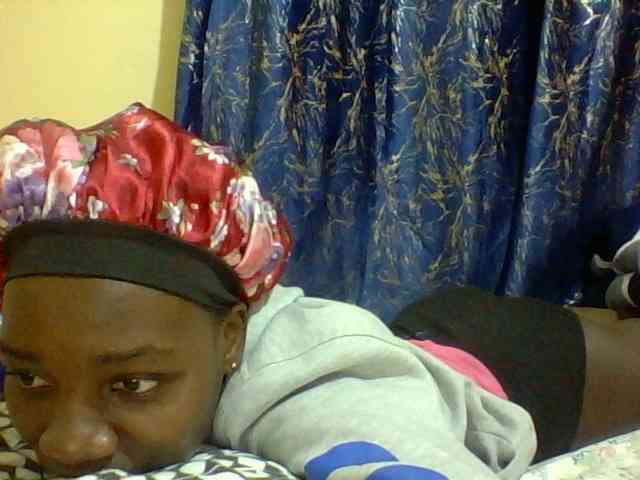 Sweetebonny webcam