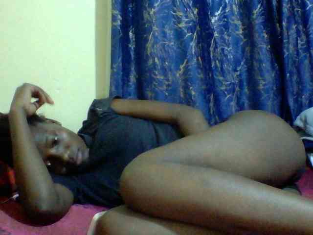 Sweetebonny webcam