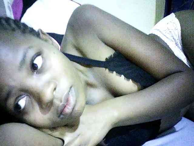 Sweetebonny webcam