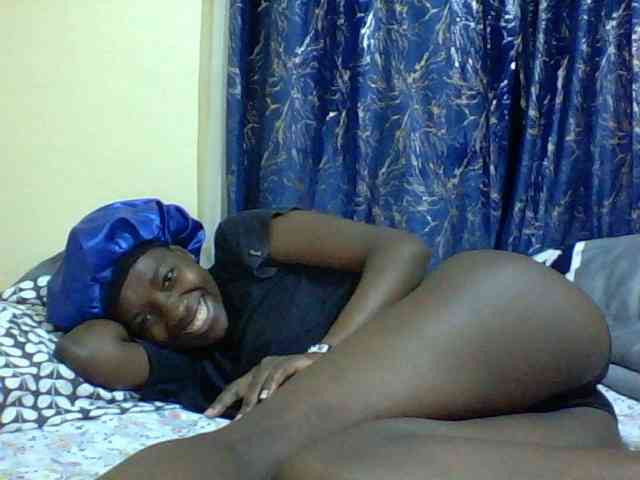 Sweetebonny webcam