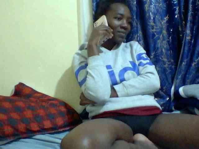 Sweetebonny webcam