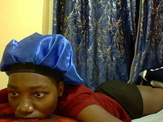 Sweetebonny webcam