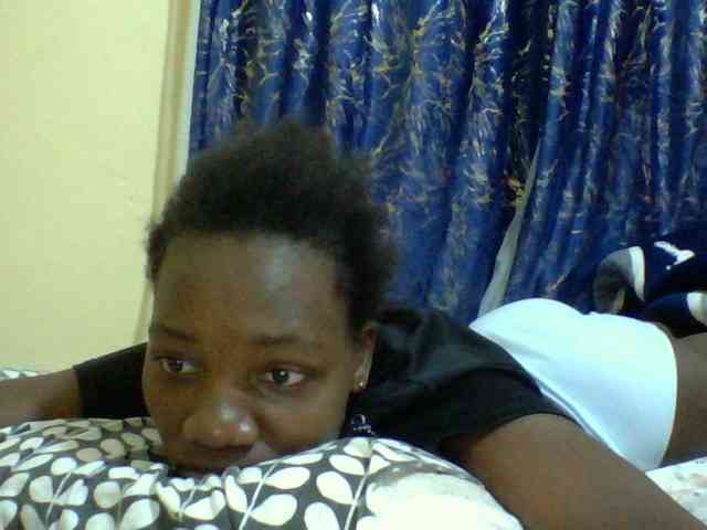 Sweetebonny webcam