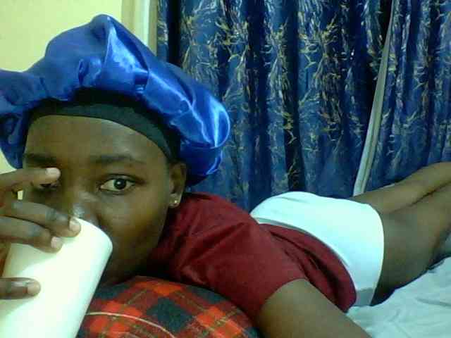Sweetebonny webcam