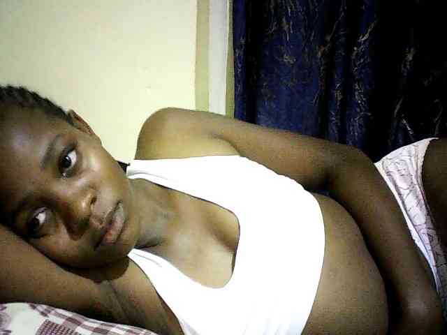 Sweetebonny webcam