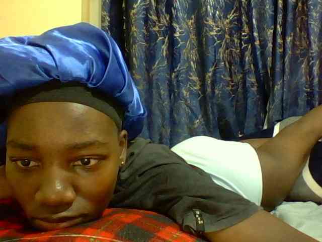 Sweetebonny webcam
