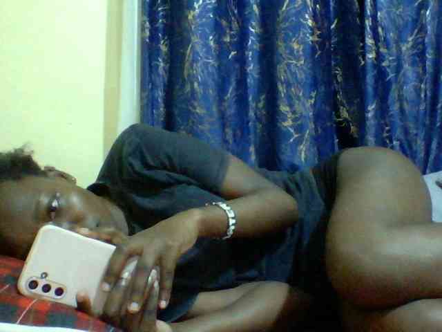 Sweetebonny webcam