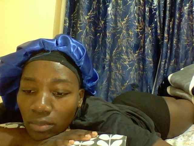 Sweetebonny webcam