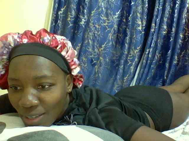 Sweetebonny webcam