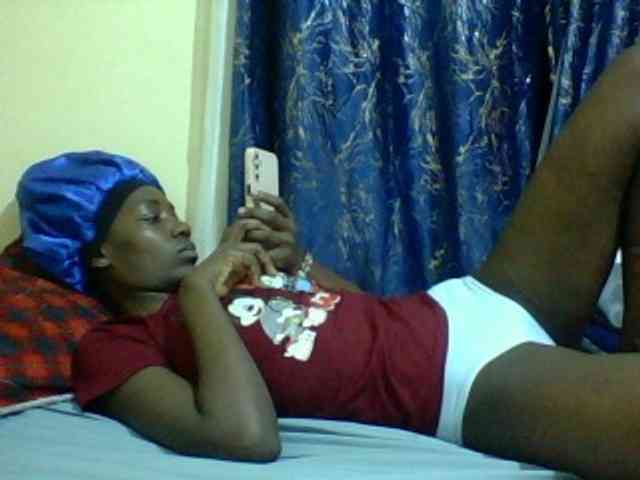 Sweetebonny webcam