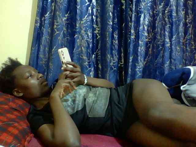 Sweetebonny webcam