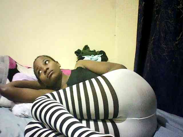 Sweetebonny webcam