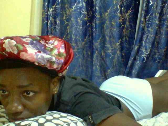 Sweetebonny webcam