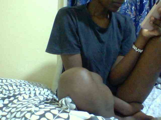 Sweetebonny webcam