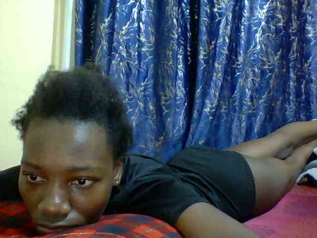 Sweetebonny webcam