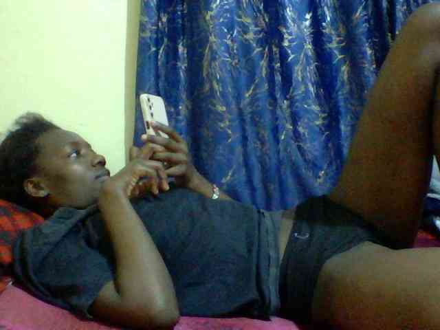 Sweetebonny webcam