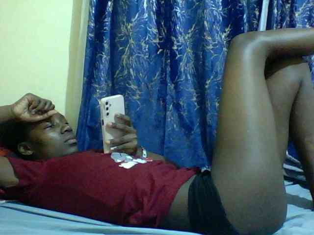 Sweetebonny webcam
