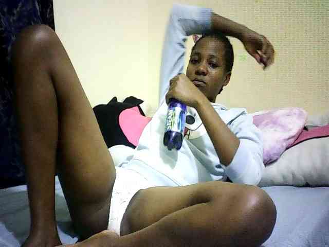 Sweetebonny webcam