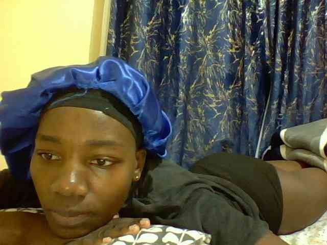 Sweetebonny webcam