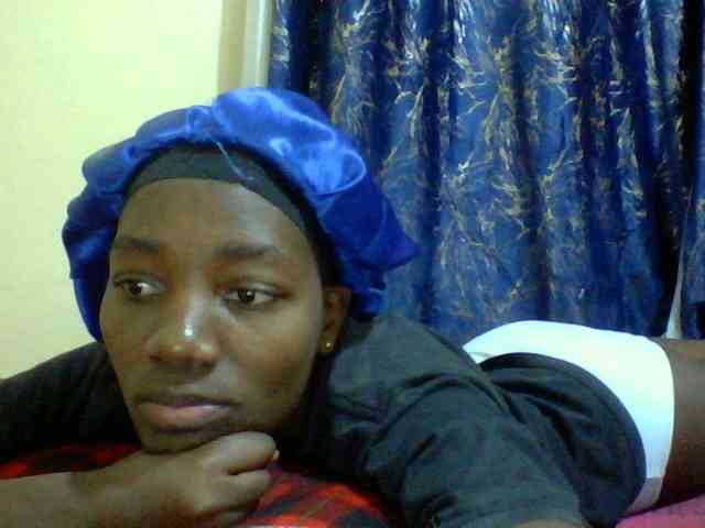 Sweetebonny webcam