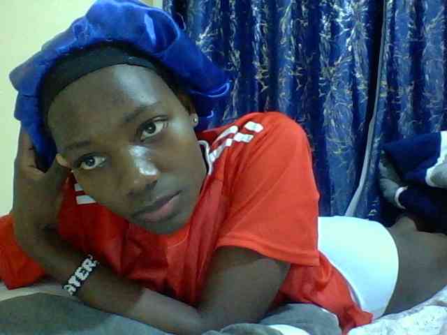 Sweetebonny webcam