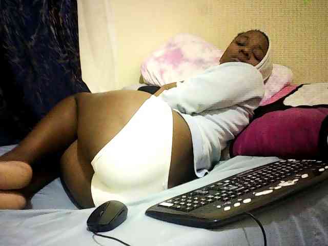 Sweetebonny webcam