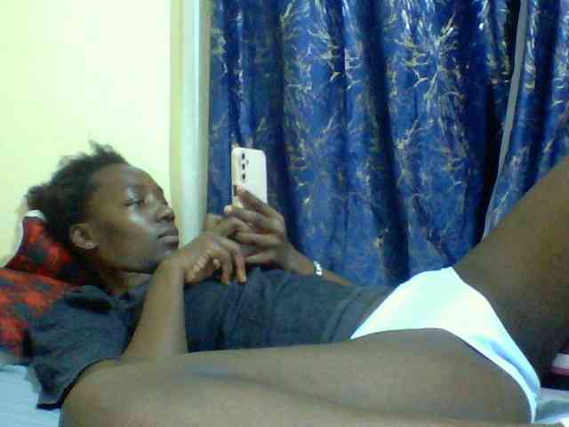 Sweetebonny webcam