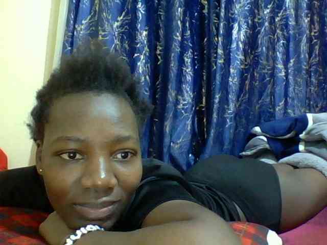 Sweetebonny webcam