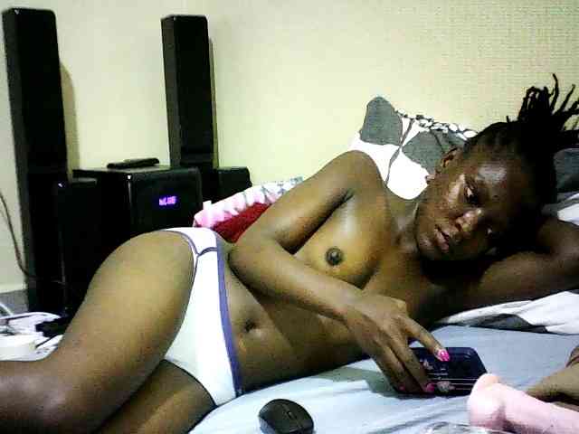 Sweetebonny webcam