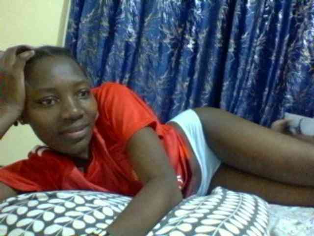 Sweetebonny webcam