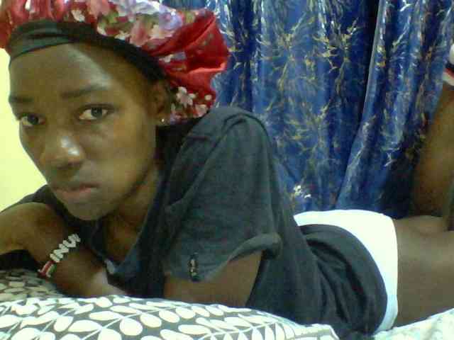 Sweetebonny webcam