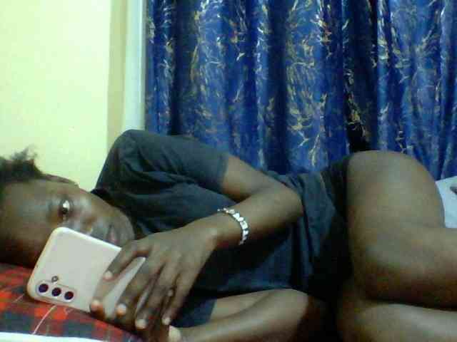 Sweetebonny webcam