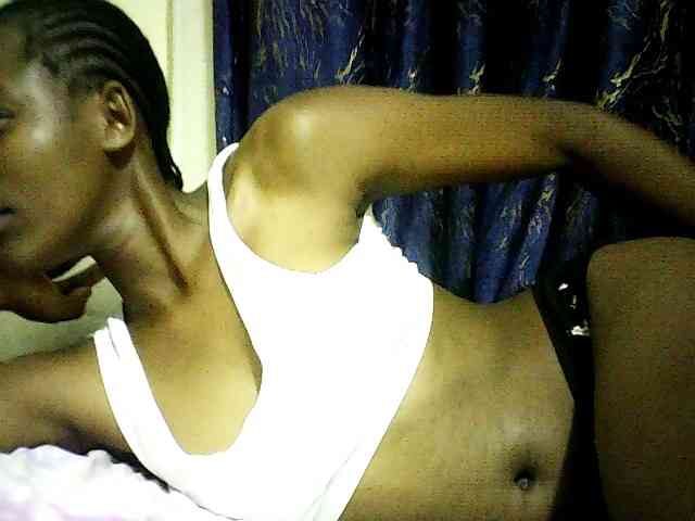Sweetebonny webcam