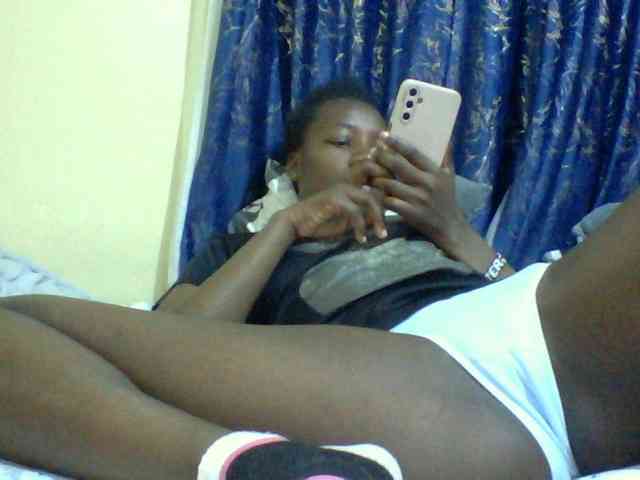 Sweetebonny webcam