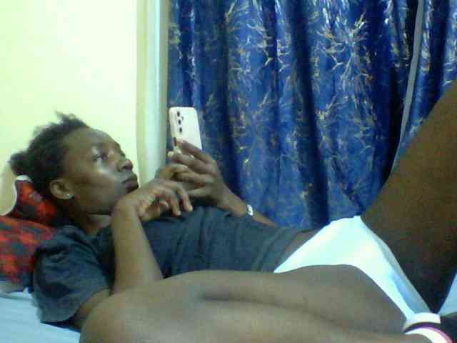 Sweetebonny webcam