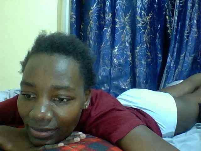 Sweetebonny webcam