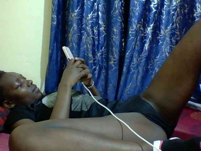 Sweetebonny webcam