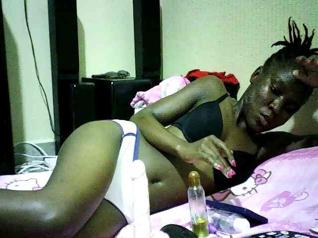 Sweetebonny webcam