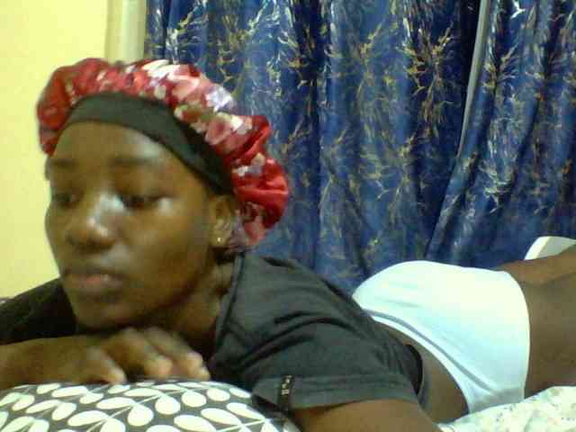 Sweetebonny webcam