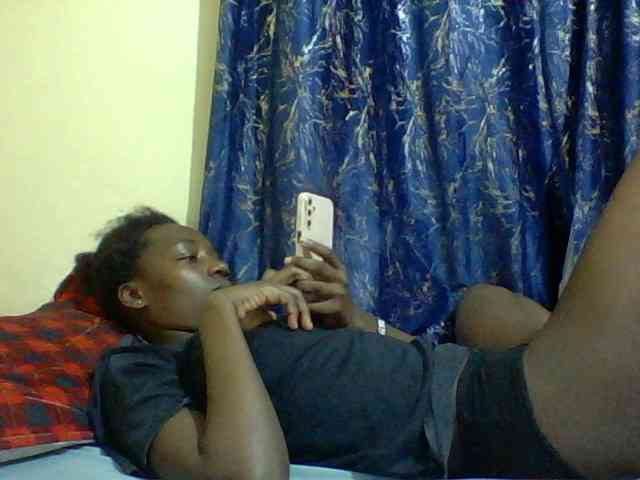 Sweetebonny webcam