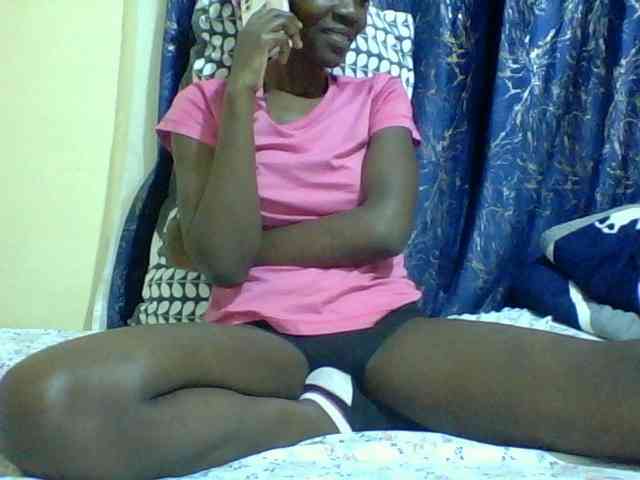 Sweetebonny webcam