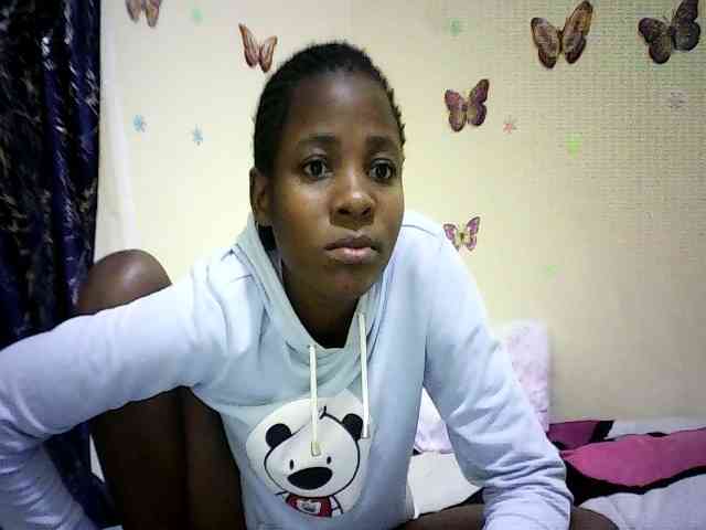 Sweetebonny webcam