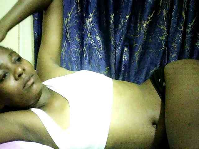Sweetebonny webcam