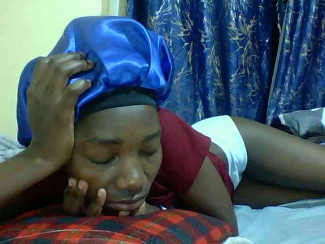 Sweetebonny webcam