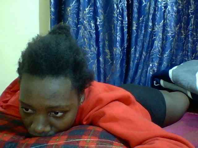 Sweetebonny webcam